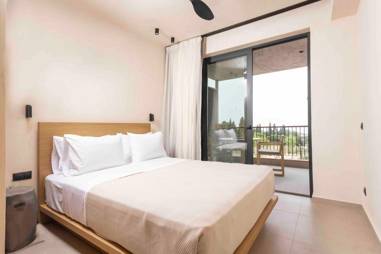 Pnoes Luxury Suites Paliouri Eksteriør billede