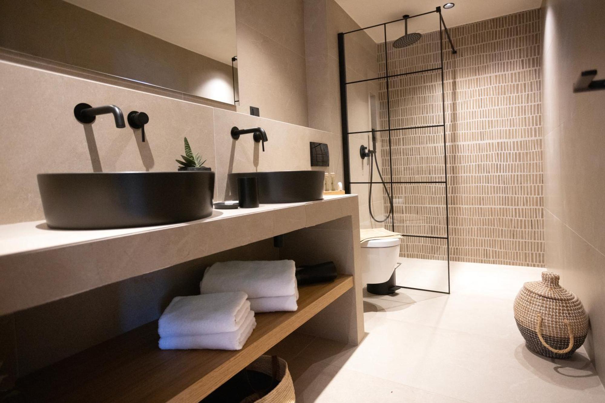 Pnoes Luxury Suites Paliouri Eksteriør billede