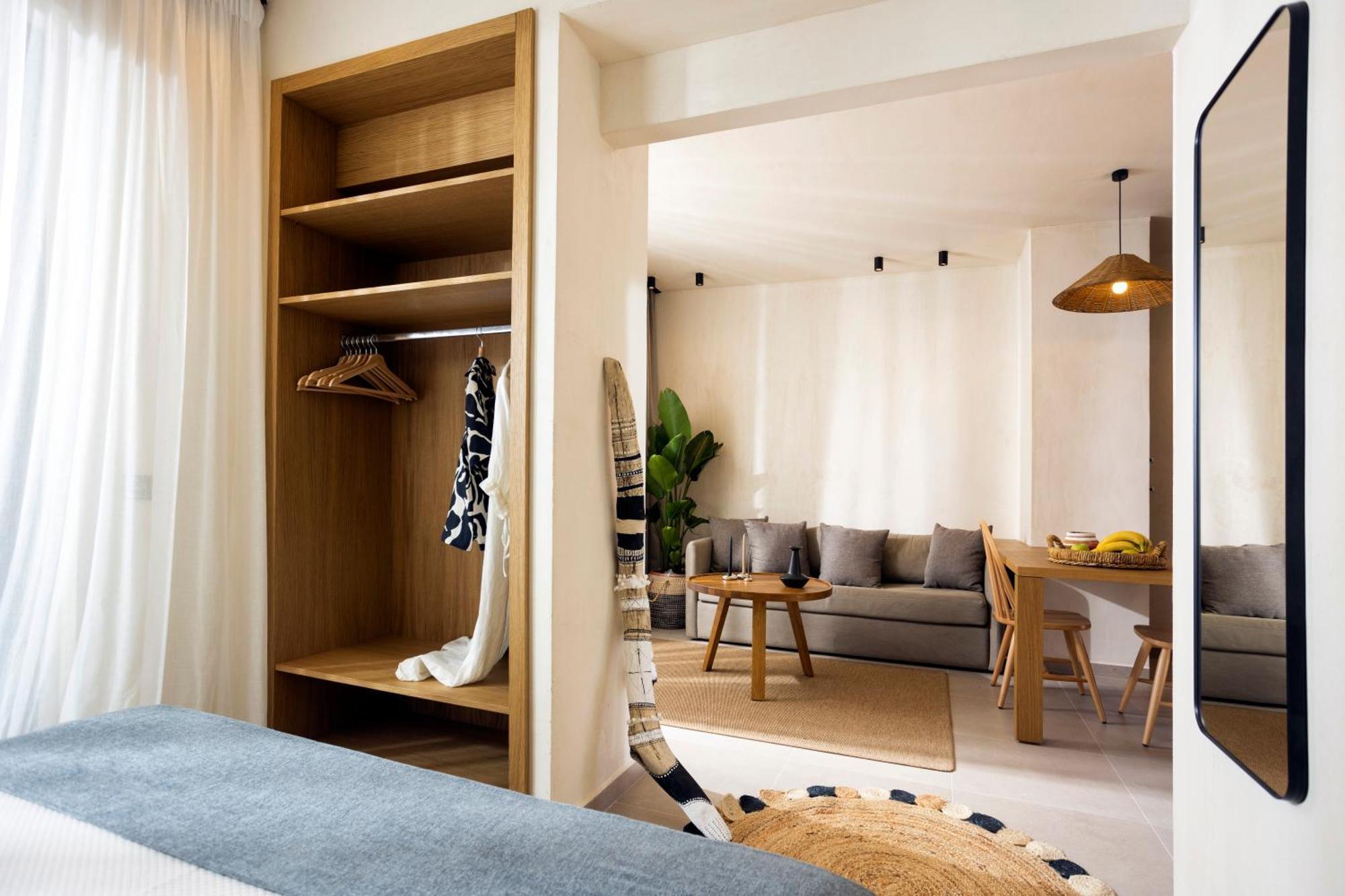 Pnoes Luxury Suites Paliouri Eksteriør billede